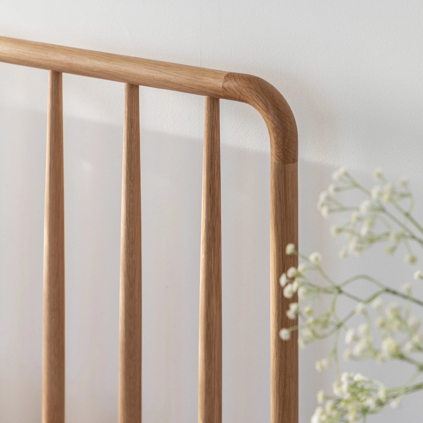 Gallery Direct Wycombe Kingsize Spindle Bed