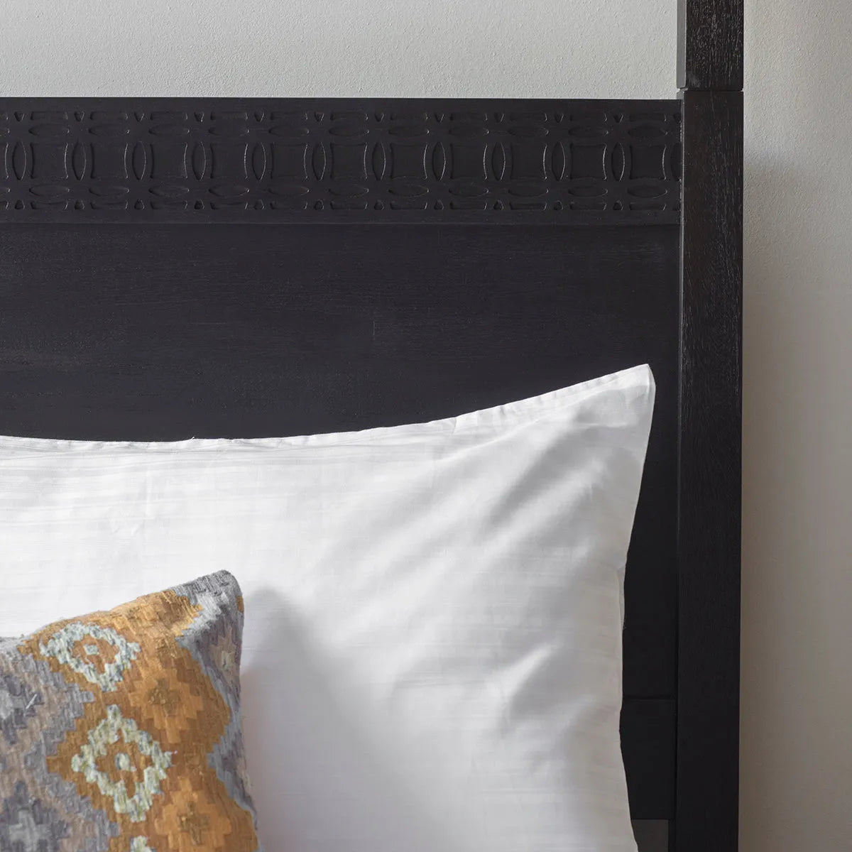 Gallery Direct Boho Boutique 4 Poster 6' Bed