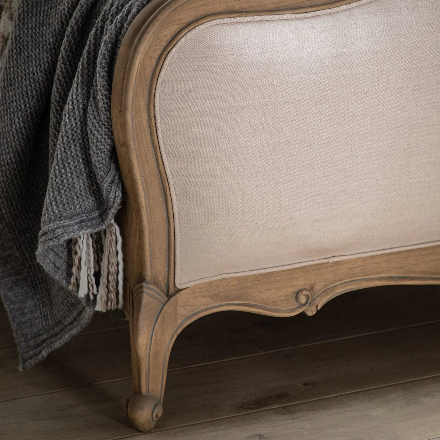 Gallery Direct Chic 5' Linen Upholstered Bed Weathered