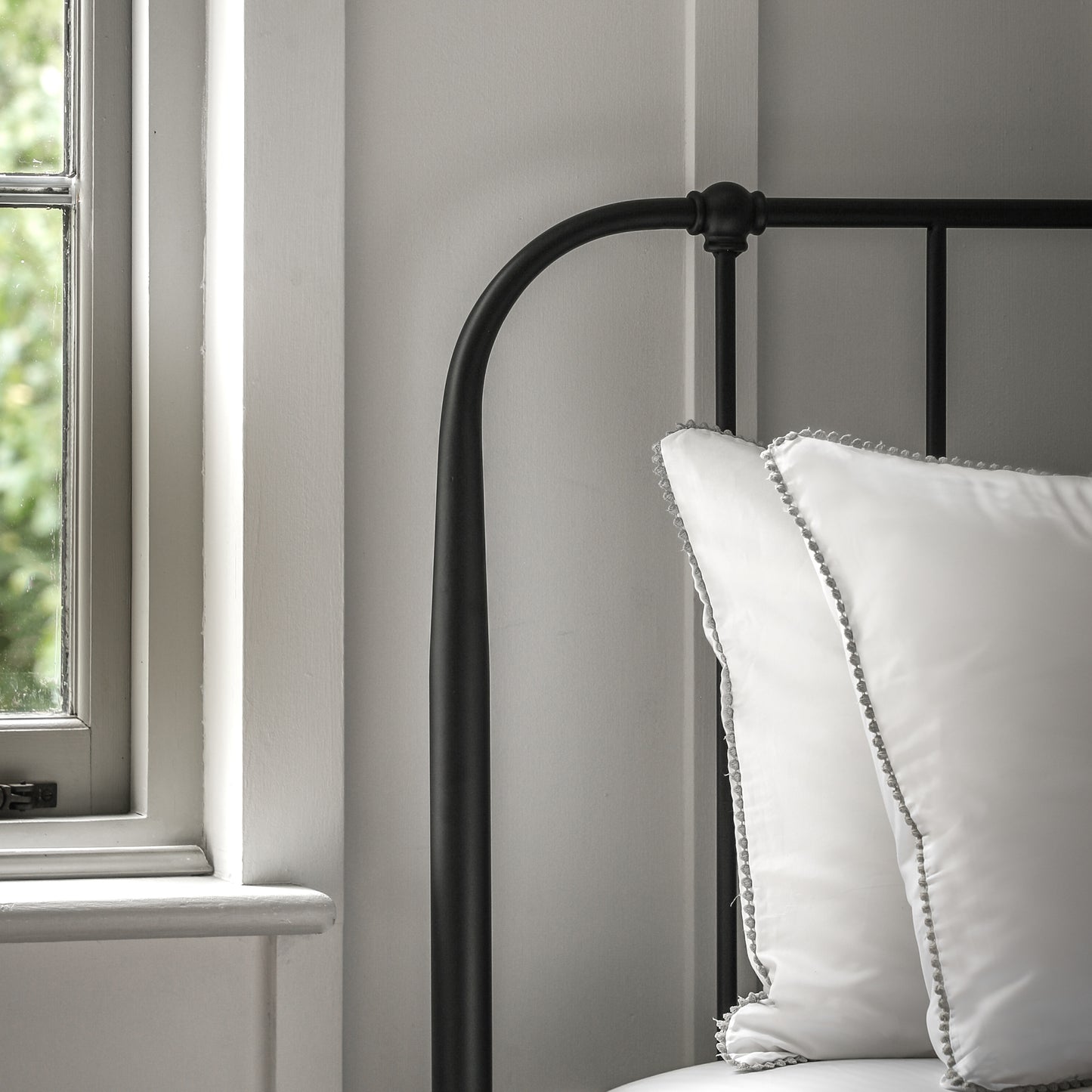 Gallery Direct Loughton Single Bedstead in Black