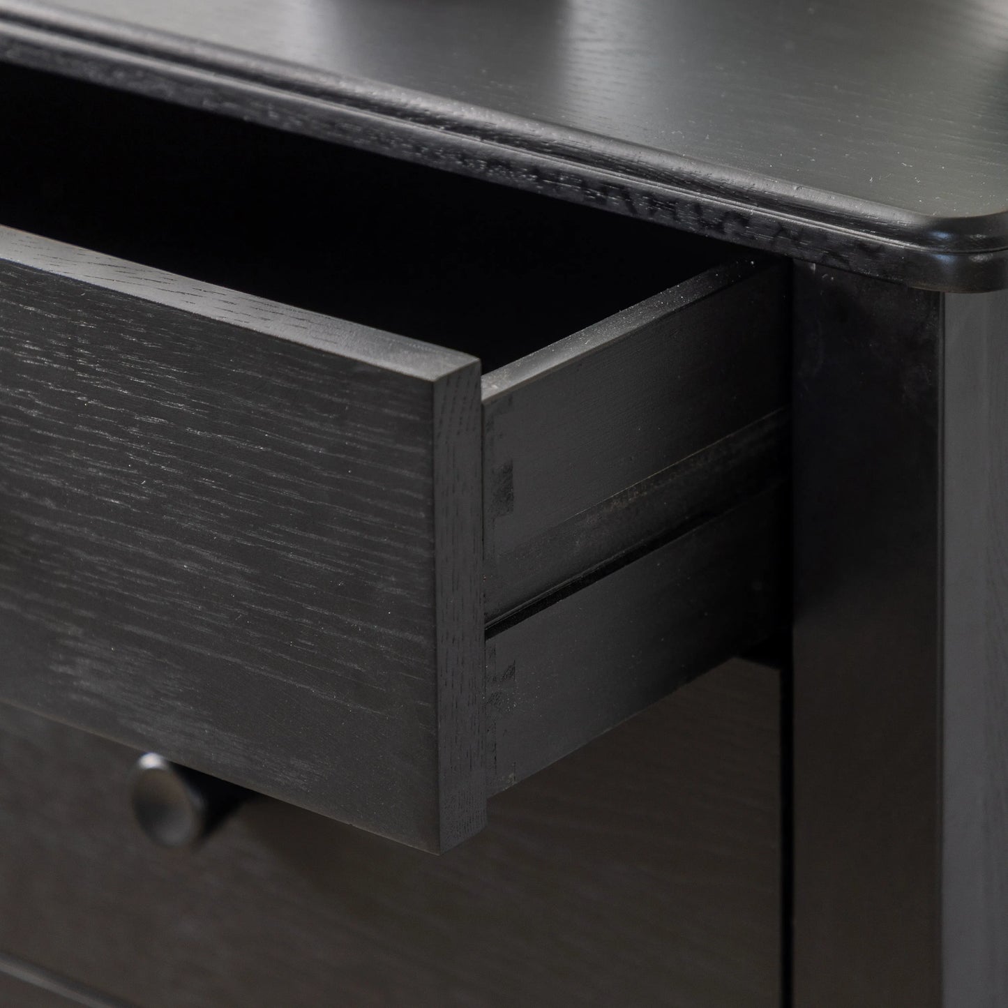 Gallery Direct Wycombe 5 Drawer Chest Black