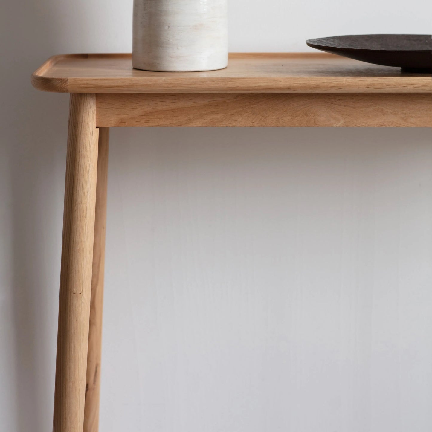 Gallery Direct Kingham Console Table in Oak