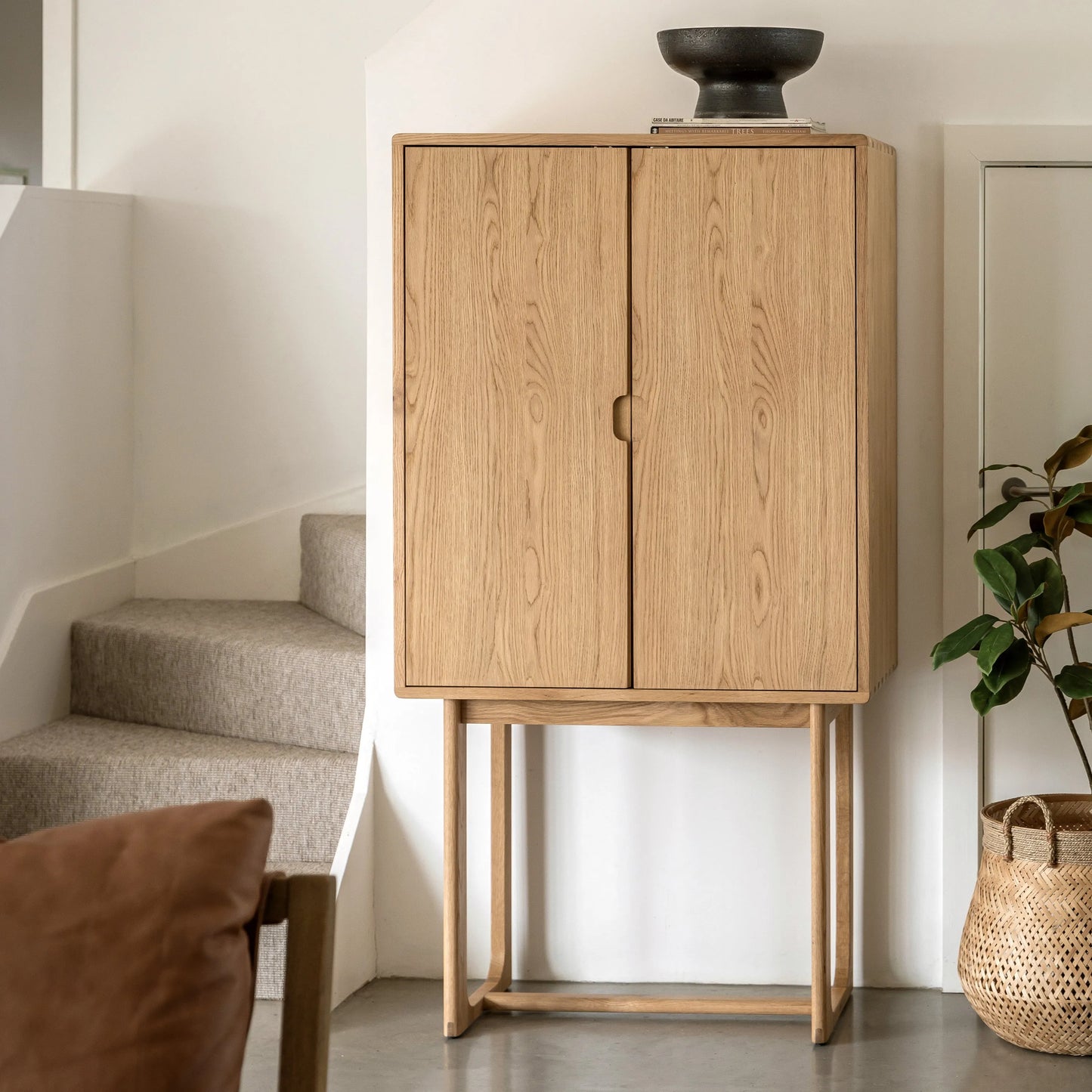 Gallery Direct Craft Cocktail Cabinet in Natural
