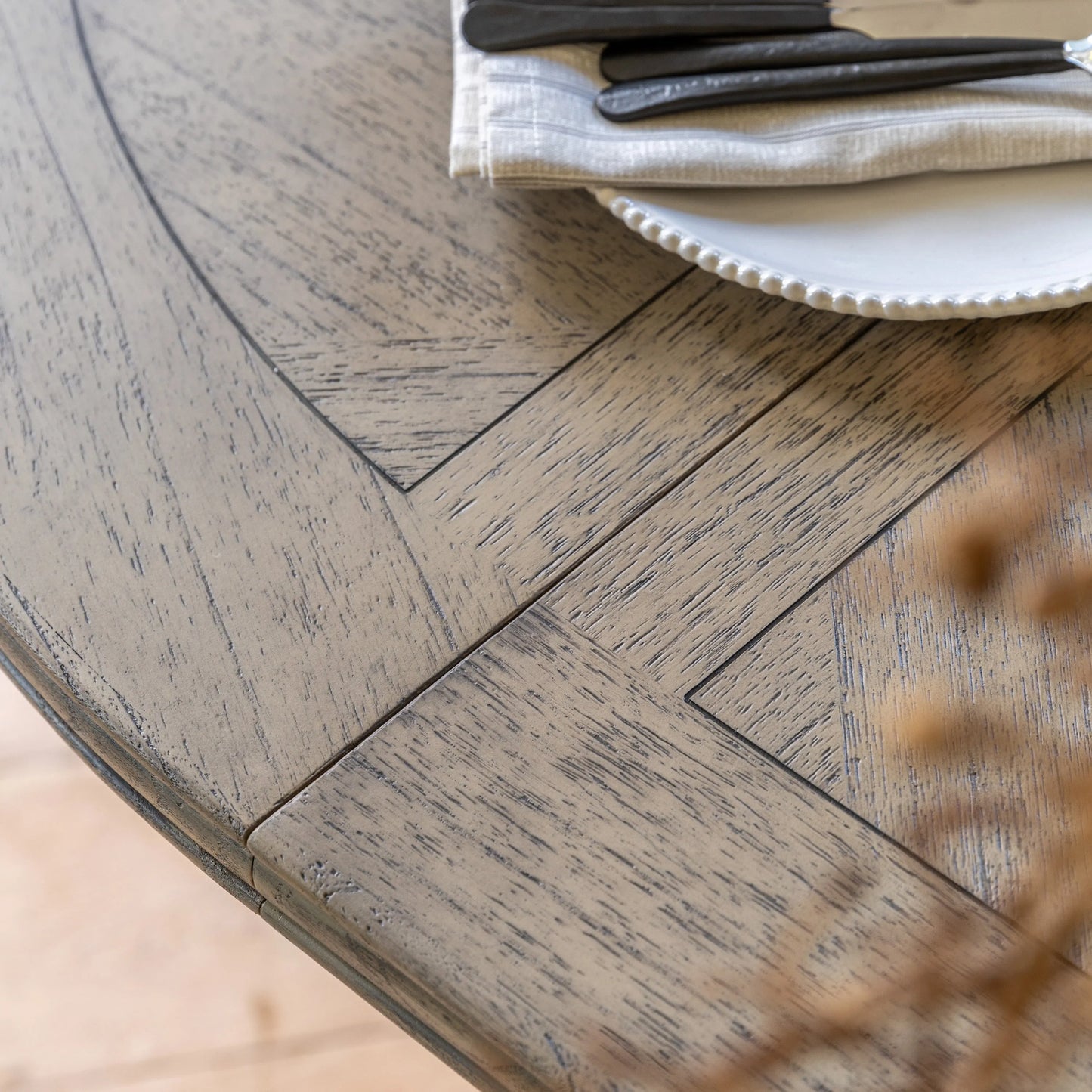 Gallery Direct Mustique Round Extending Dining Table