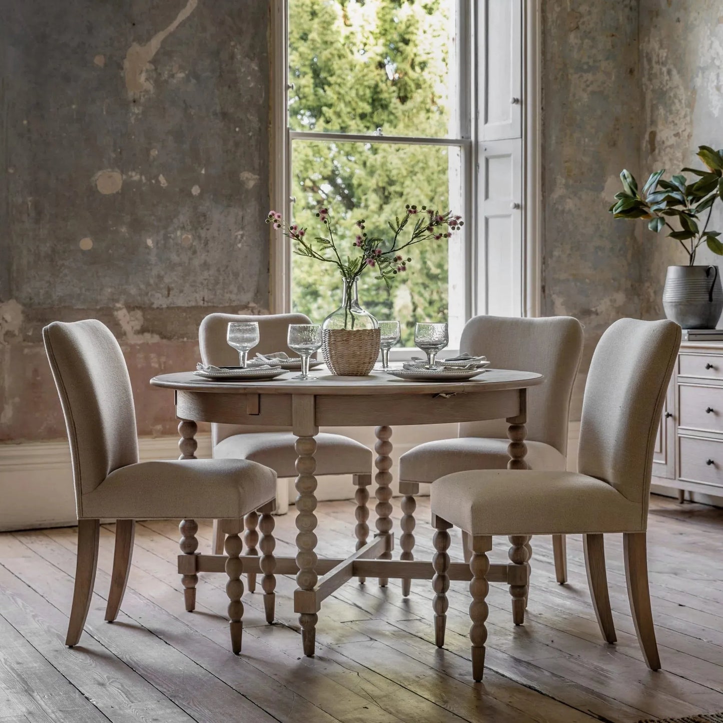 Gallery Direct Artisan Round Extending Dining Table