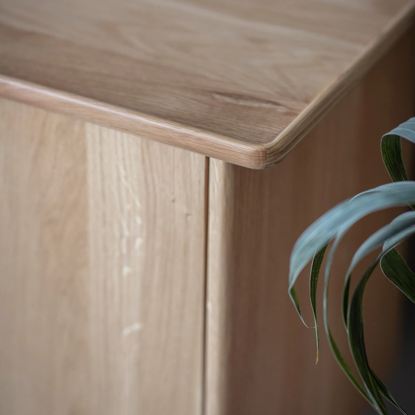 Gallery Direct Kingham 2 Door 3 Drawer Sideboard in Oak