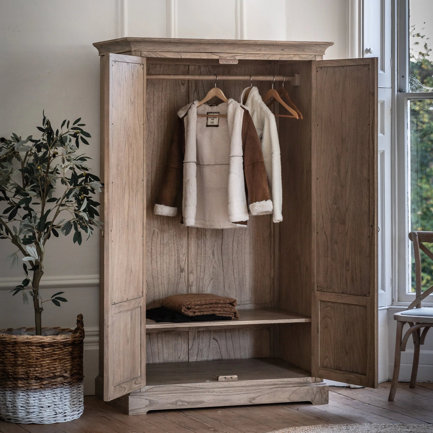 Gallery Direct Mustique 2 Mirror Door Wardrobe
