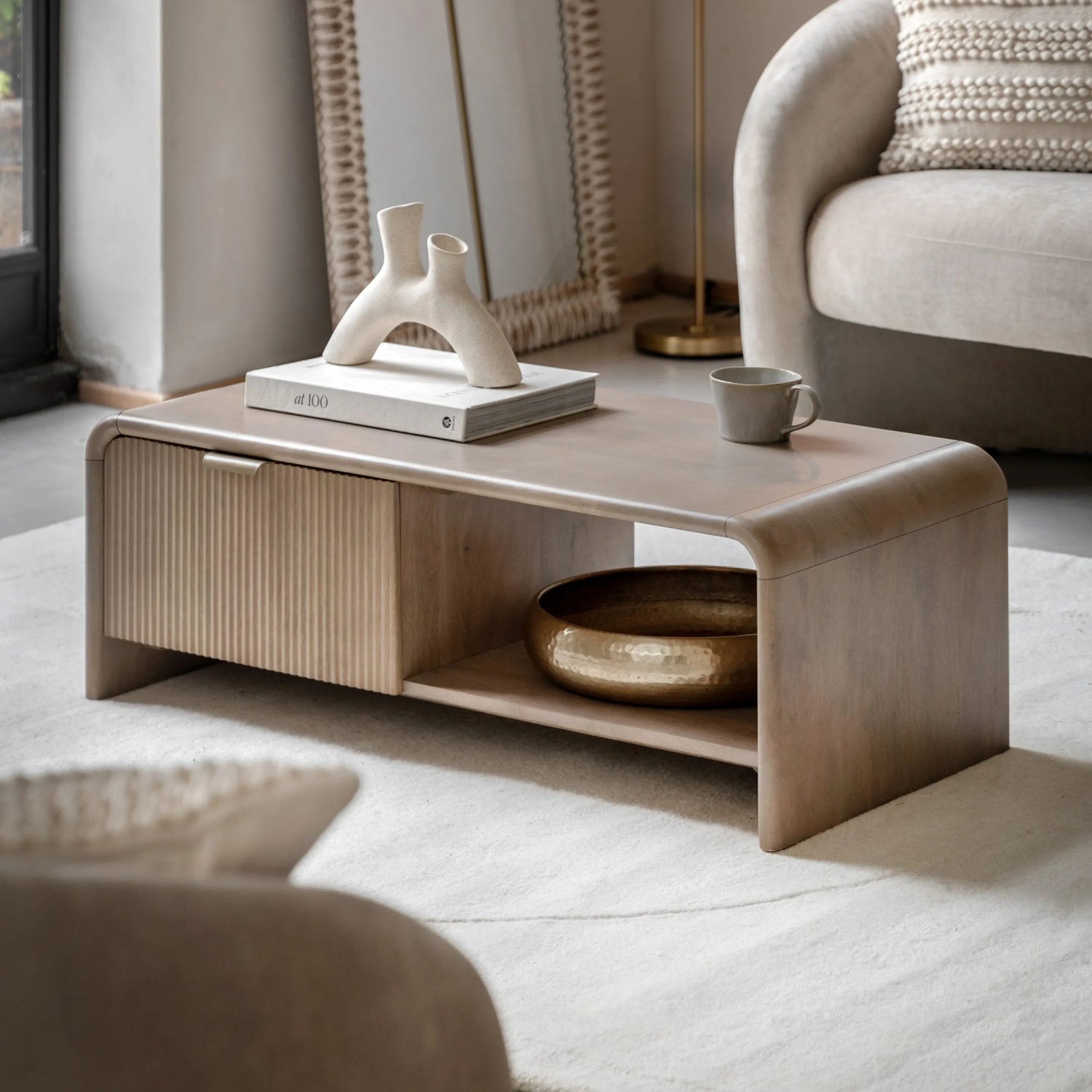 Gallery Direct Colonna Collection