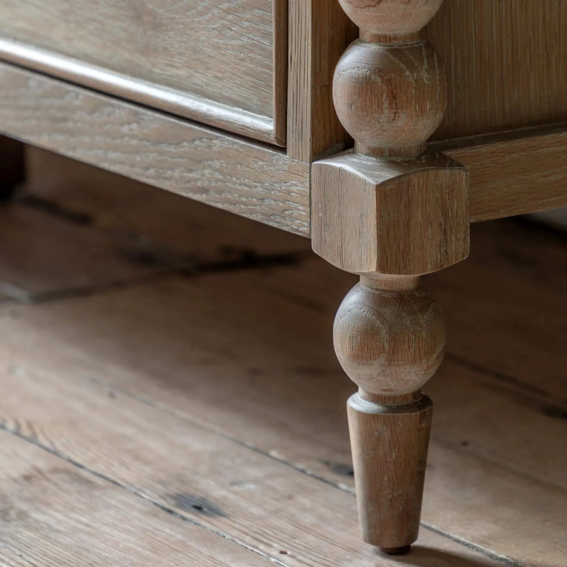Gallery Direct Artisan 7 Drawer Chest