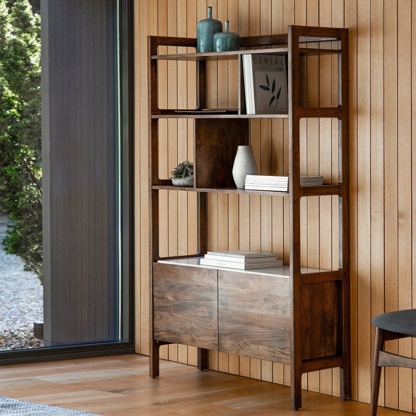 Gallery Direct Barcelona Display Unit